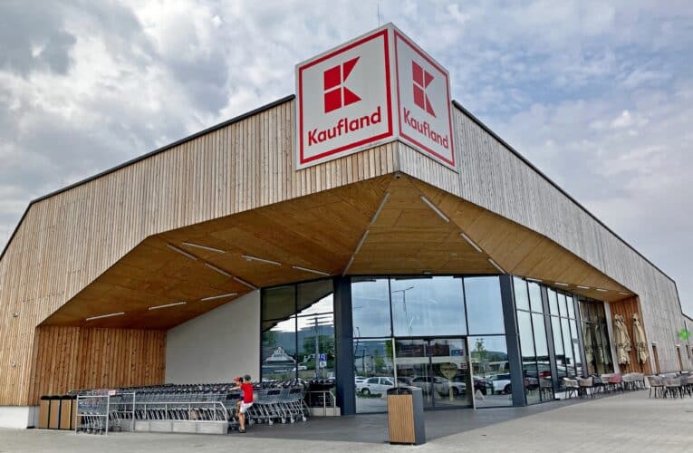 Prototyp „dreveného“ Kauflandu: Udržateľnosť sa stretáva s lokálnym ukotvením