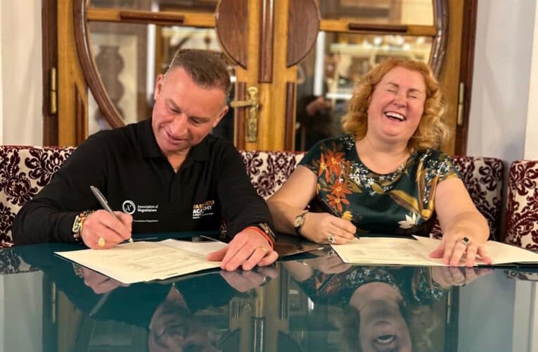 Miestopredaja a Fascinating Academy and Partners budú spolupracovať